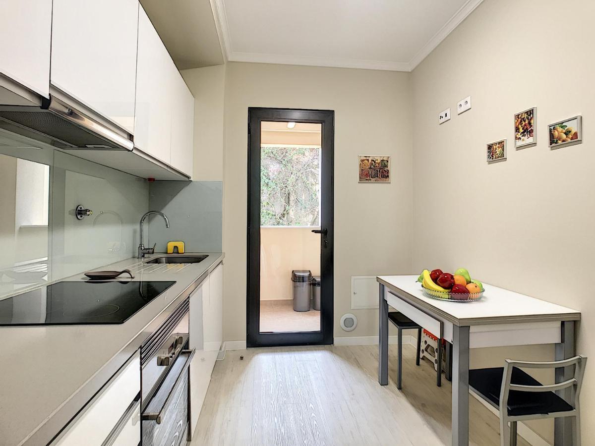 Apartment Lotus By Lovelystay Funchal  Exteriör bild