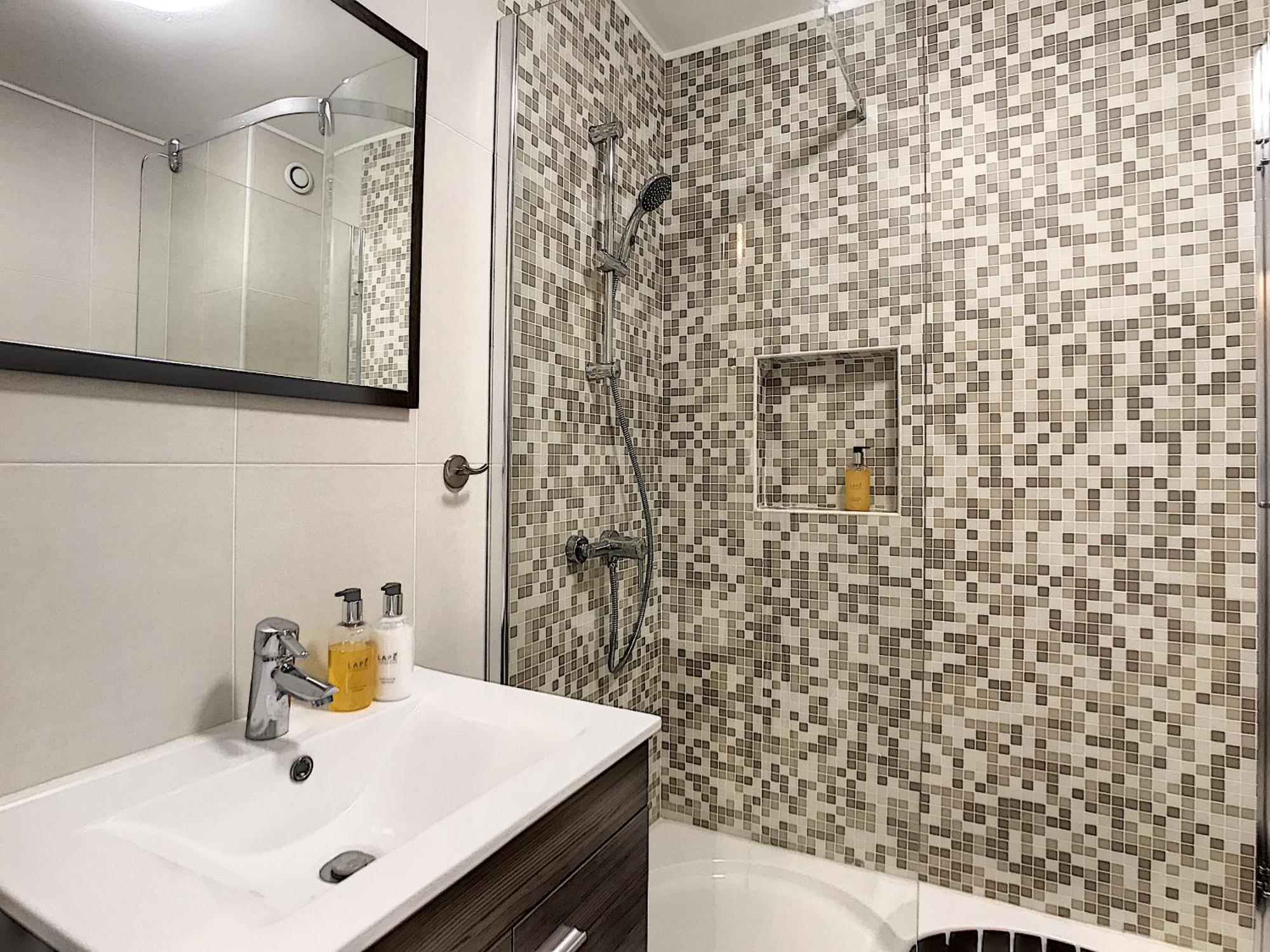 Apartment Lotus By Lovelystay Funchal  Exteriör bild